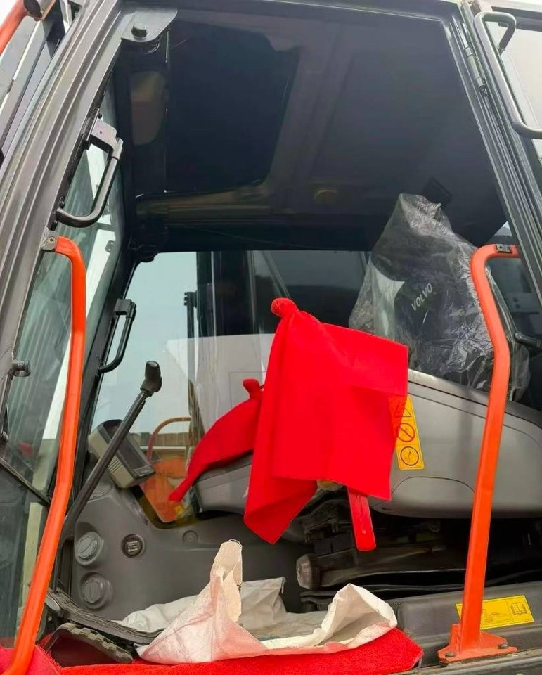 Volvo EC 380 - Excavadora de cadenas: foto 4 Volvo EC 380 - Excavadora de cadenas: foto 4