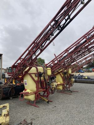 Hardi MEGA 1200L - Pulverizador suspendido: foto 4 Hardi MEGA 1200L - Pulverizador suspendido: foto 4