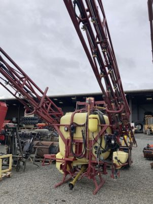 Hardi MEGA 1200L - Pulverizador suspendido: foto 1 Hardi MEGA 1200L - Pulverizador suspendido: foto 1
