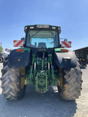 John Deere 6210R AUTOPOWER - Tractor: foto 5 John Deere 6210R AUTOPOWER - Tractor: foto 5