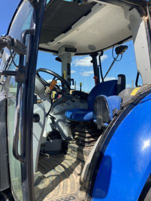 Tractor New Holland T5.95: foto 9