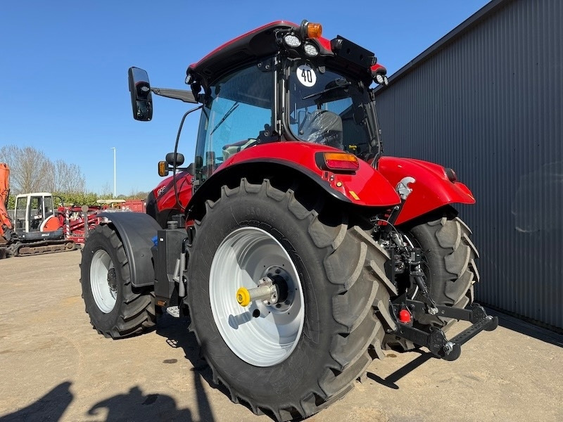 Case IH Maxxum 145 - Tractor: foto 2 Case IH Maxxum 145 - Tractor: foto 2