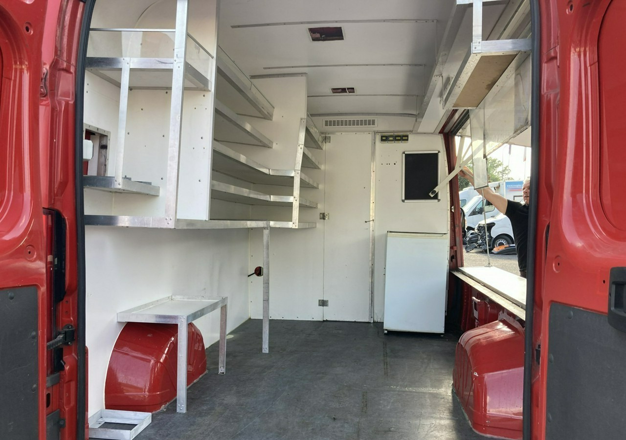Citroen Jumper Jumper Autosklep Gastronomiczny Food Truck Foodtruck sklep bar 2015 - Camión tienda: foto 5 Citroen Jumper Jumper Autosklep Gastronomiczny Food Truck Foodtruck sklep bar 2015 - Camión tienda: foto 5