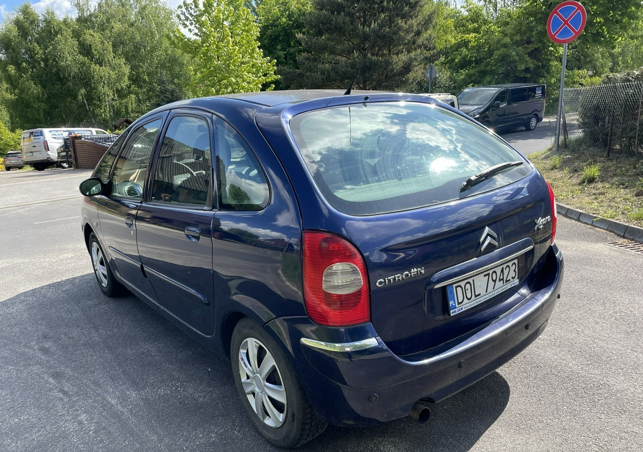Citroen Xsara Picasso Citroen Xsara Picasso 1.6HDI-110KM Klima tempomat 2006 - Coche: foto 4 Citroen Xsara Picasso Citroen Xsara Picasso 1.6HDI-110KM Klima tempomat 2006 - Coche: foto 4