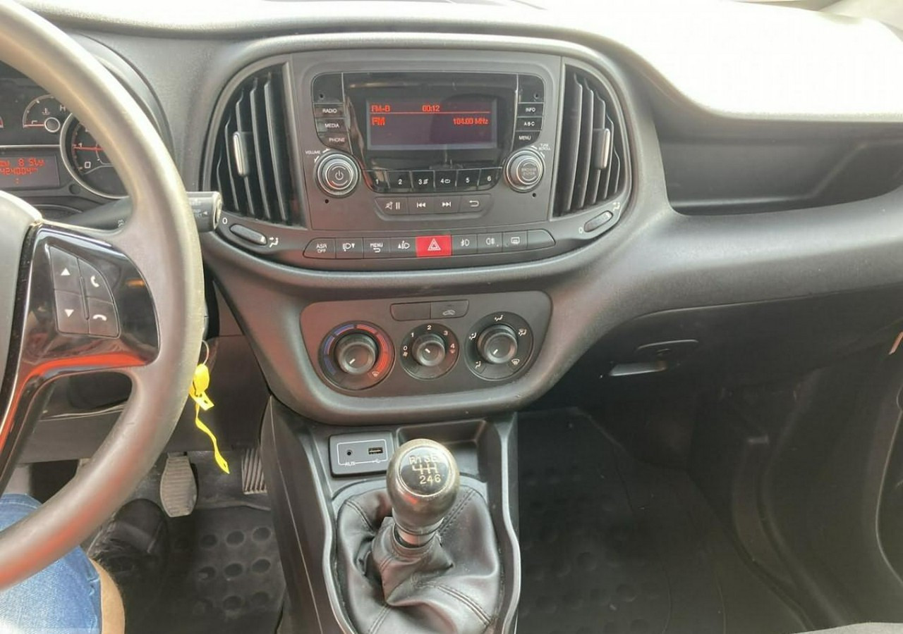 Furgoneta frigorifica Fiat Doblo Fiat Doblo 1,6 jtd ECO Flex chłodnia do leków 2017: foto 12
