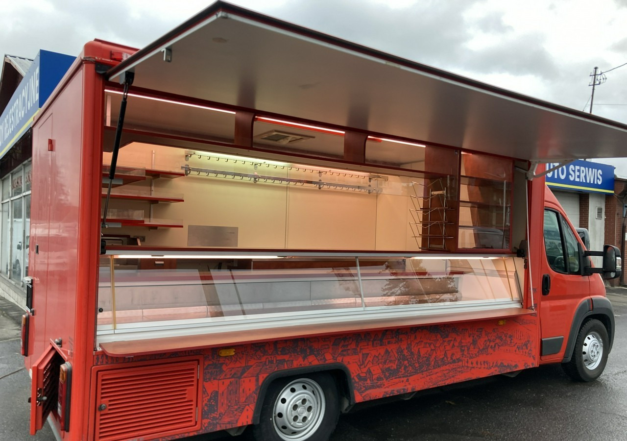 Fiat Ducato Autosklep wędlin Gastronomiczny Food Truck Foodtruck 136tkm Borco 20 - Camión tienda: foto 1 Fiat Ducato Autosklep wędlin Gastronomiczny Food Truck Foodtruck 136tkm Borco 20 - Camión tienda: foto 1