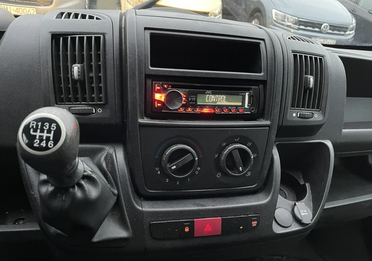 Fiat Ducato Ducato 3.0-180KM Chłodnia Konvekta Model 2015 - Furgoneta frigorifica: foto 5 Fiat Ducato Ducato 3.0-180KM Chłodnia Konvekta Model 2015 - Furgoneta frigorifica: foto 5