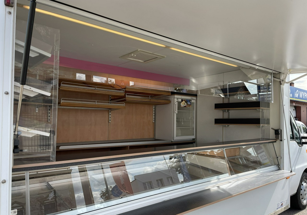 Fiat Ducato Ducato Autosklep Gastronomiczny Food Truck Foodtruck sklep Borco 200 - Camión tienda: foto 2 Fiat Ducato Ducato Autosklep Gastronomiczny Food Truck Foodtruck sklep Borco 200 - Camión tienda: foto 2