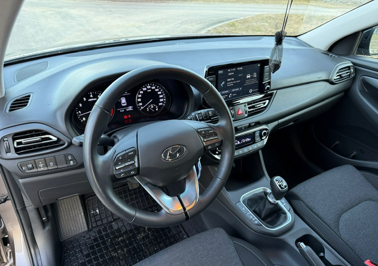 Hyundai i30 II Hyundai i30 1.5T-GDI160KM SMART PLUS +LED Salon PL-Gwarancja 2028 - Coche: foto 2 Hyundai i30 II Hyundai i30 1.5T-GDI160KM SMART PLUS +LED Salon PL-Gwarancja 2028 - Coche: foto 2