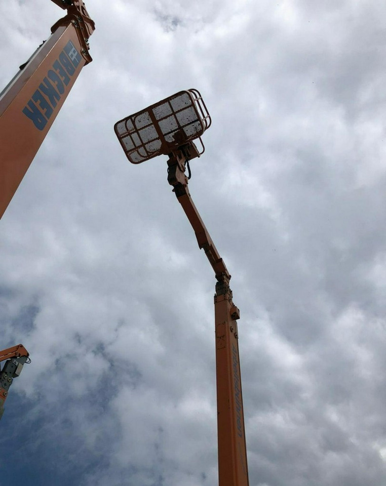 Plataforma telescopica Inna Inny Podnośnik koszowy Haulotte H23 zwyżka 4x4 12082 mg 23 metrów: foto 9