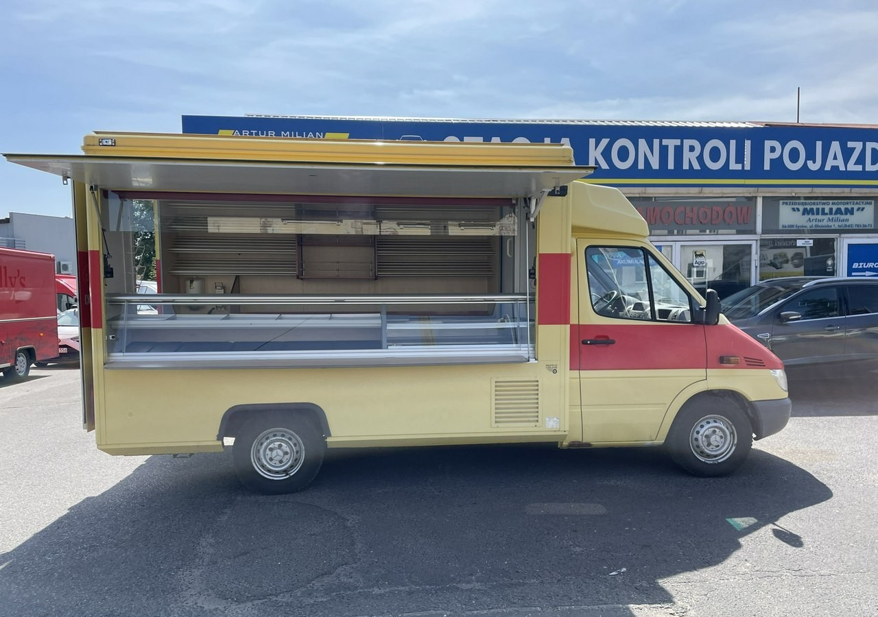 Mercedes-Benz Sprinter Autosklep piec Sklep Gastronomiczny Food Truck Foodtruck bar BORCO20 - Camión tienda: foto 1 Mercedes-Benz Sprinter Autosklep piec Sklep Gastronomiczny Food Truck Foodtruck bar BORCO20 - Camión tienda: foto 1