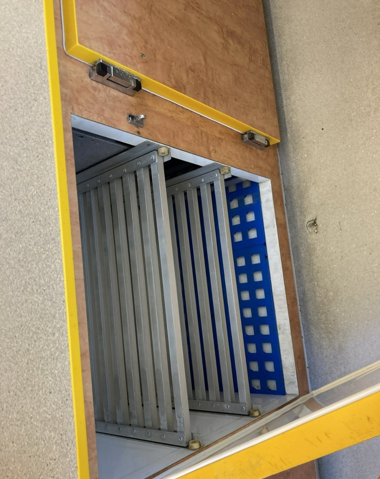 Camión tienda Renault Master Autosklep wędlin sklep bar Gastronomiczny Food Truck Foodtruck Borco: foto 17