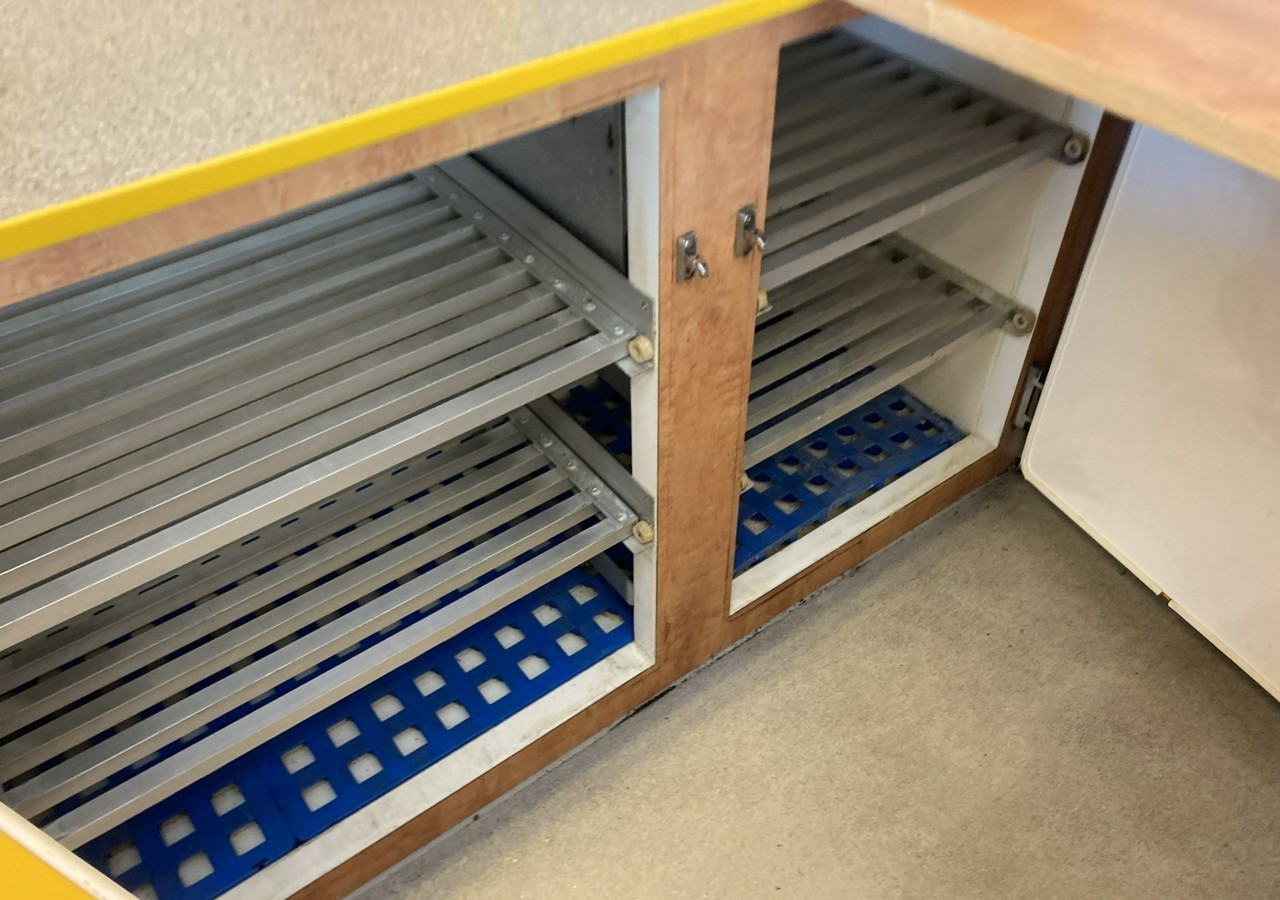 Camión tienda Renault Master Autosklep wędlin sklep bar Gastronomiczny Food Truck Foodtruck Borco: foto 16