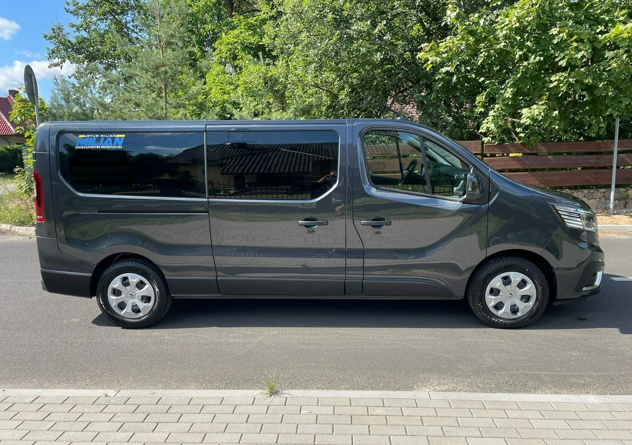 Renault Trafic III 2.0dci 150KM 9-osobowy do przewozu niepełnosprawnych RAMPA 2022 PFRO - Coche: foto 2 Renault Trafic III 2.0dci 150KM 9-osobowy do przewozu niepełnosprawnych RAMPA 2022 PFRO - Coche: foto 2