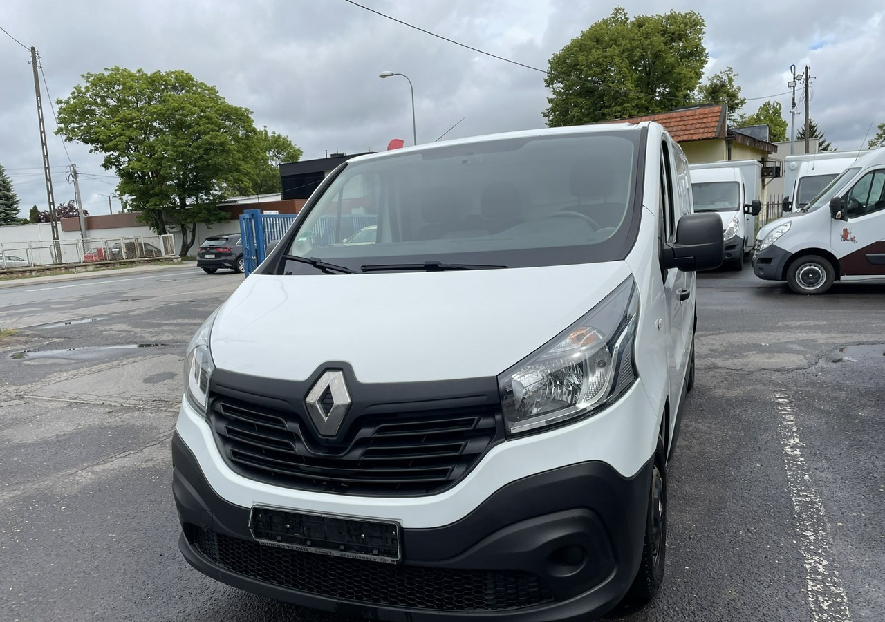 Renault Trafic Renault Trafic 1.6-120KM Klima 2018 - Furgón: foto 2 Renault Trafic Renault Trafic 1.6-120KM Klima 2018 - Furgón: foto 2