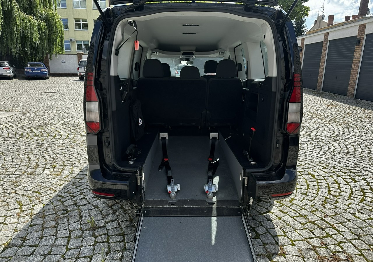 Volkswagen Caddy III Caddy dla Niepełnosprawnych inwalida rampa 43053km PFRON Model 2023 - Coche: foto 4 Volkswagen Caddy III Caddy dla Niepełnosprawnych inwalida rampa 43053km PFRON Model 2023 - Coche: foto 4