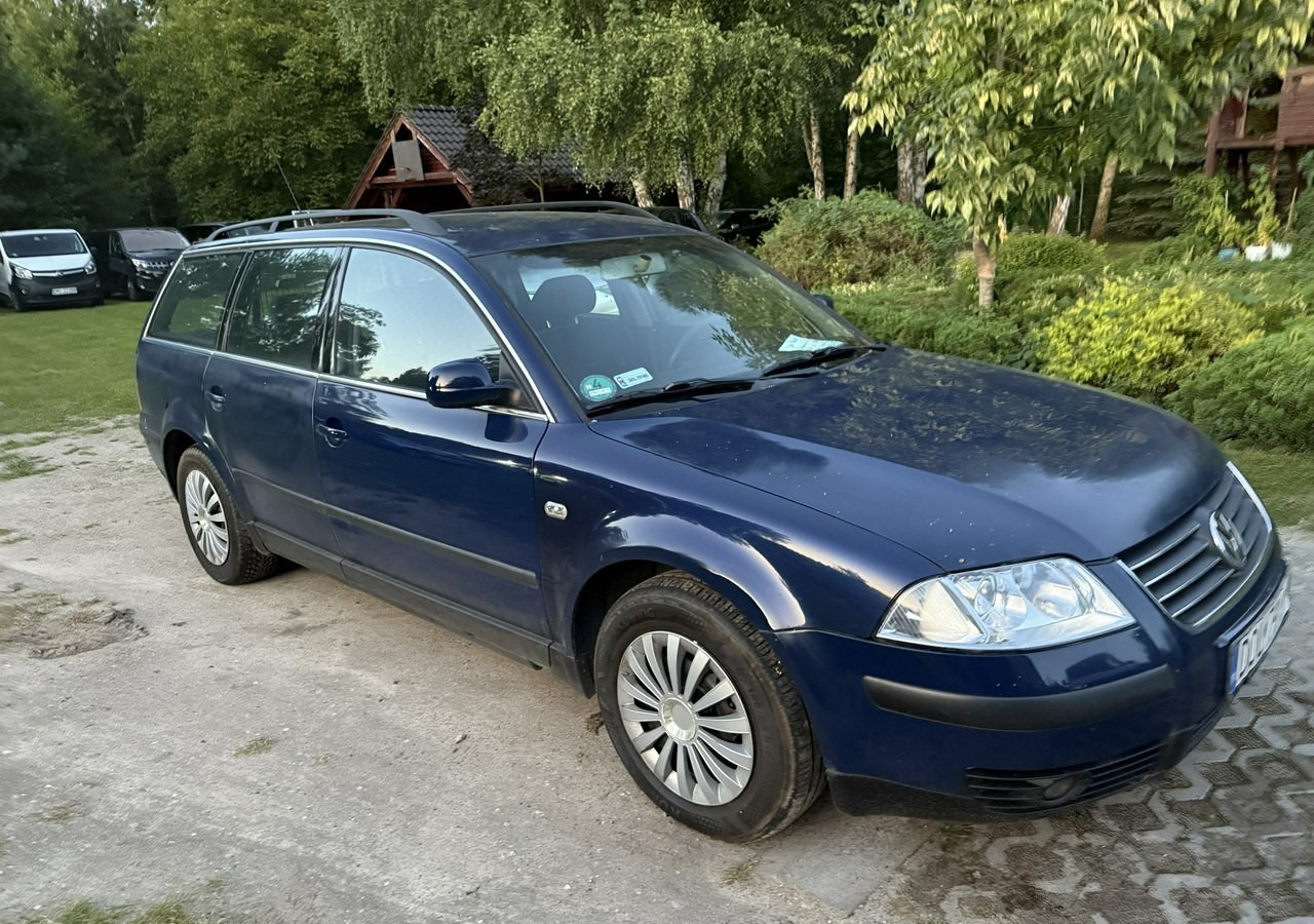 Volkswagen Passat B5 Passat Lift 1,6-102KM + Gaz LPG Klima Kombi - Coche familiar: foto 1 Volkswagen Passat B5 Passat Lift 1,6-102KM + Gaz LPG Klima Kombi - Coche familiar: foto 1