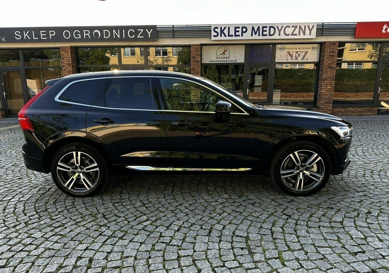 Volvo XC60 II XC60 Recharge Hybryda Plug-in 2.0T8 390KM Inscription Faktura Vat 23 - SUV/ Todoterreno: foto 2 Volvo XC60 II XC60 Recharge Hybryda Plug-in 2.0T8 390KM Inscription Faktura Vat 23 - SUV/ Todoterreno: foto 2