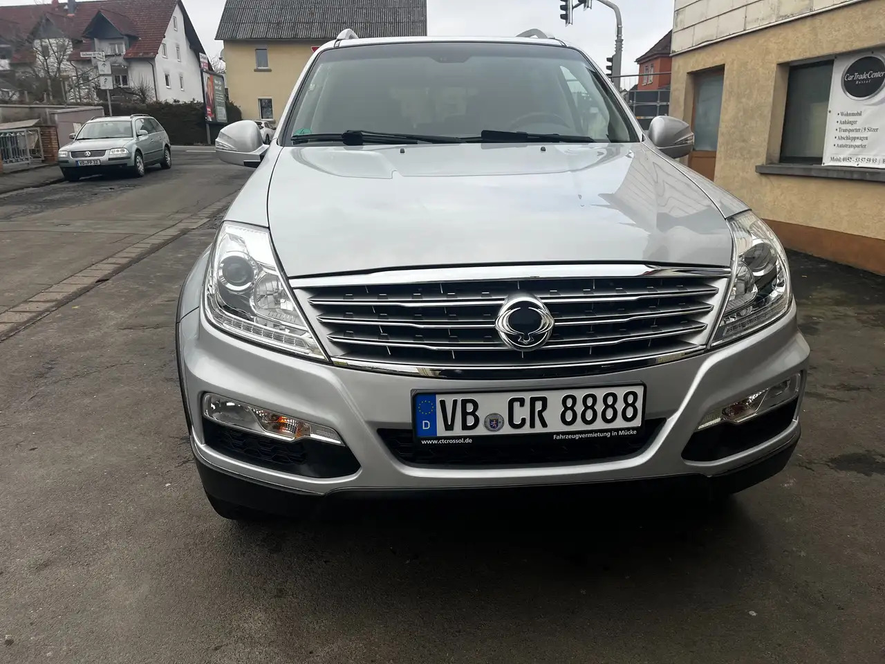 SsangYong Rexton Rexton 2.2 TD 4x4|AUTOM|7SITZ - SUV/ Todoterreno: foto 2 SsangYong Rexton Rexton 2.2 TD 4x4|AUTOM|7SITZ - SUV/ Todoterreno: foto 2