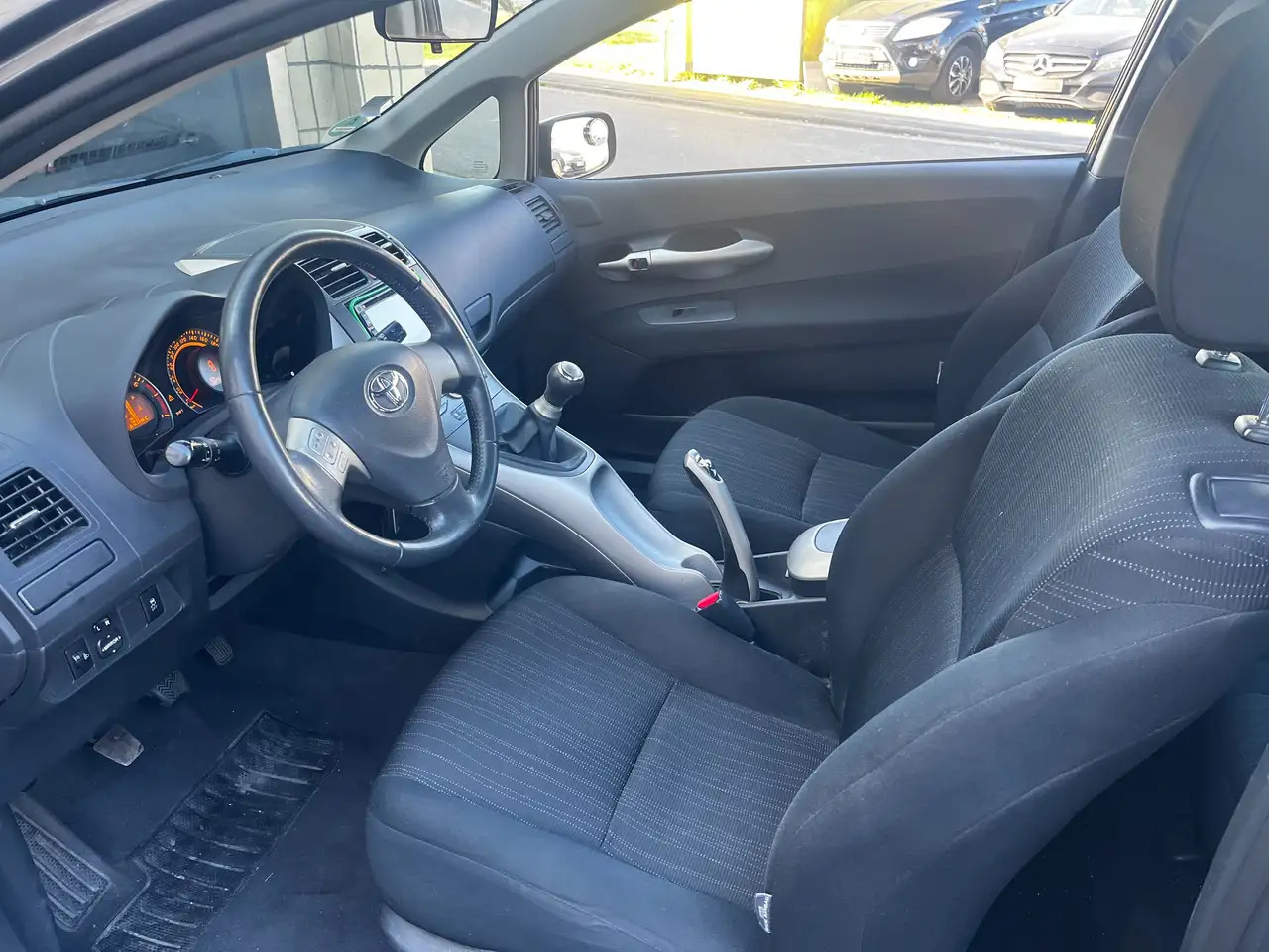 Toyota Auris Sol - Coche: foto 5 Toyota Auris Sol - Coche: foto 5