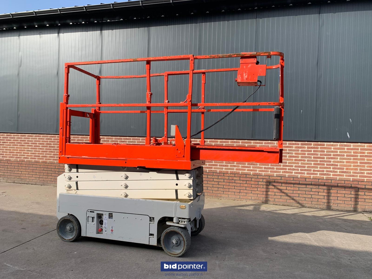 Genie GS-1932 - schaarhoogwerker - 7.85 mtr werkhoogte - BJ 2011 - Plataforma de tijeras: foto 2 Genie GS-1932 - schaarhoogwerker - 7.85 mtr werkhoogte - BJ 2011 - Plataforma de tijeras: foto 2
