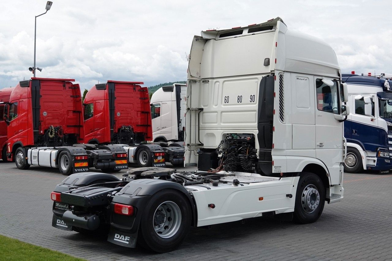 DAF XF 530 / HYDRAULIKA / I-PARK COOL / SSC / PO KO - Cabeza tractora: foto 5 DAF XF 530 / HYDRAULIKA / I-PARK COOL / SSC / PO KO - Cabeza tractora: foto 5