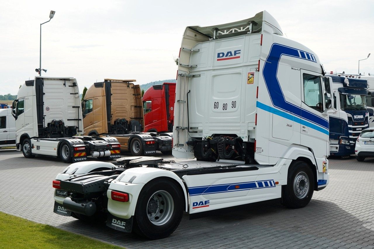 DAF XG 530 / RETARDER / FULL AIRMATIC / I-PARK COOL - Cabeza tractora: foto 4 DAF XG 530 / RETARDER / FULL AIRMATIC / I-PARK COOL - Cabeza tractora: foto 4