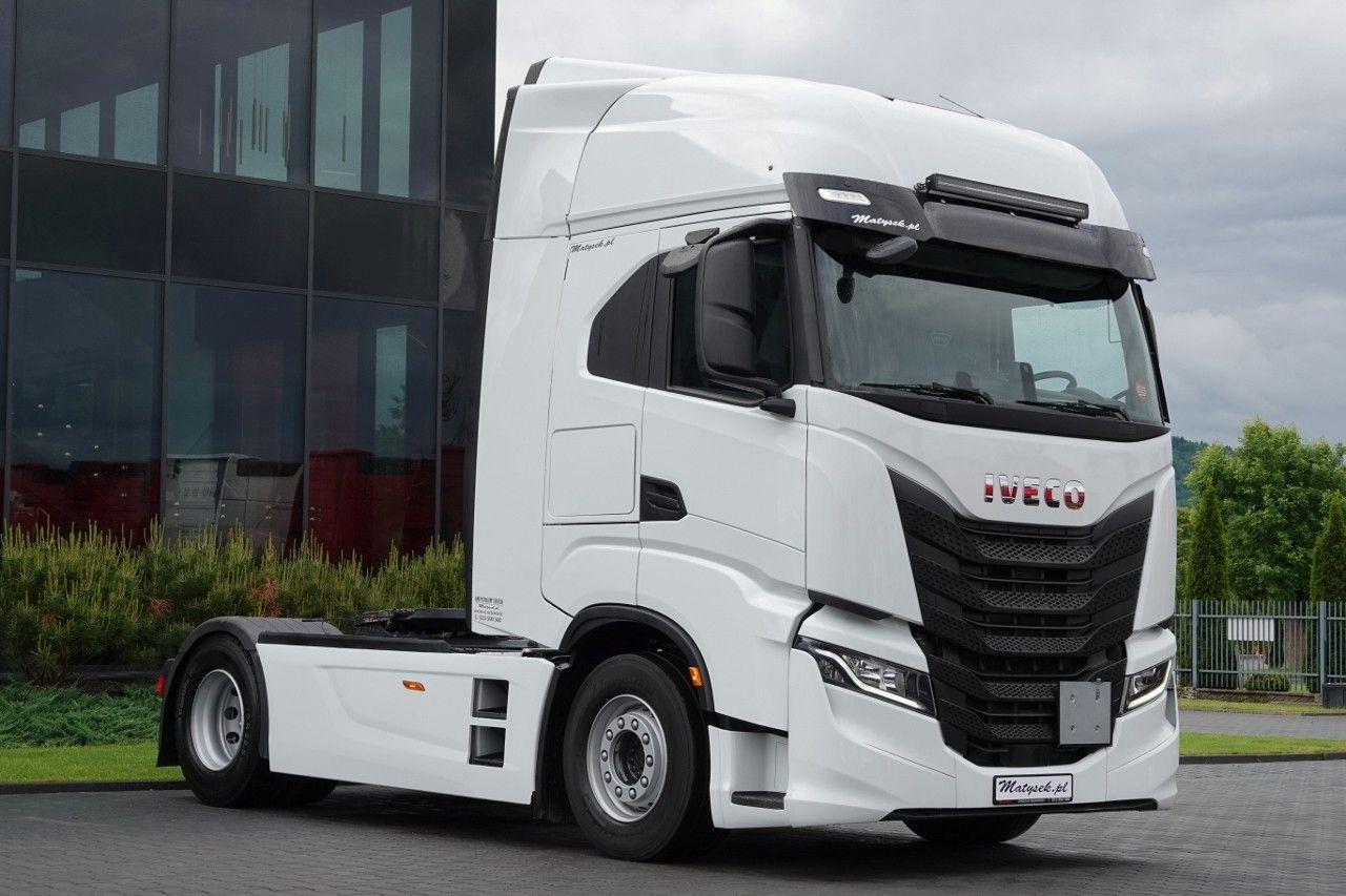 Iveco S-WAY / 530 / RETARDER / I-PARK COOL / 2022 ROK - Cabeza tractora: foto 1 Iveco S-WAY / 530 / RETARDER / I-PARK COOL / 2022 ROK - Cabeza tractora: foto 1
