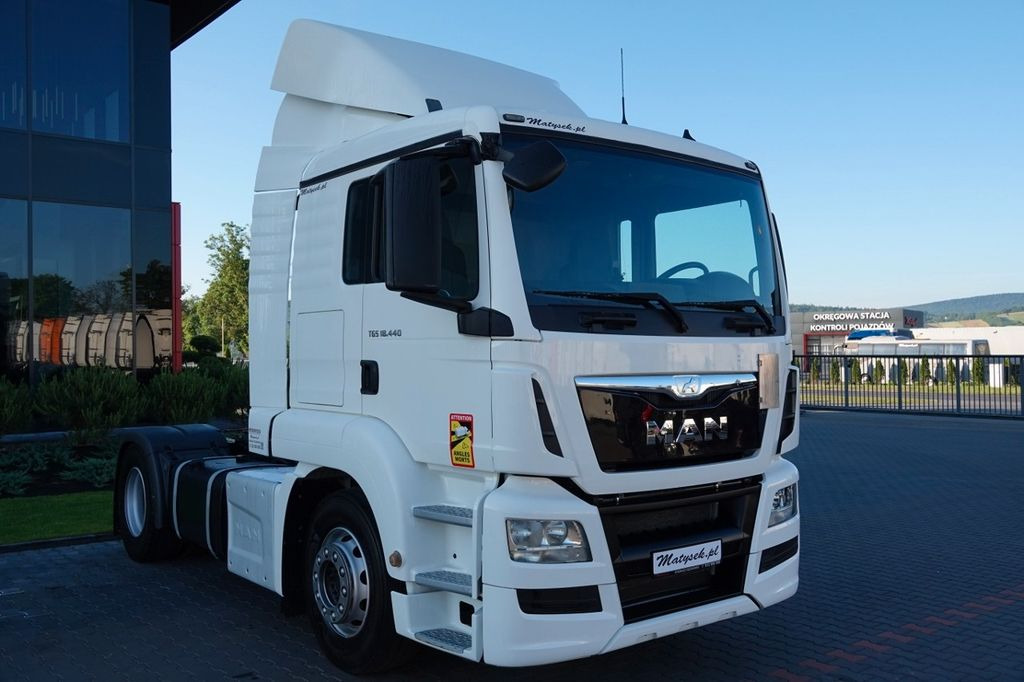 MAN TGS 18.440 / 13L / NISKA KABINA / WAGA: 6900 / M - Cabeza tractora: foto 3 MAN TGS 18.440 / 13L / NISKA KABINA / WAGA: 6900 / M - Cabeza tractora: foto 3