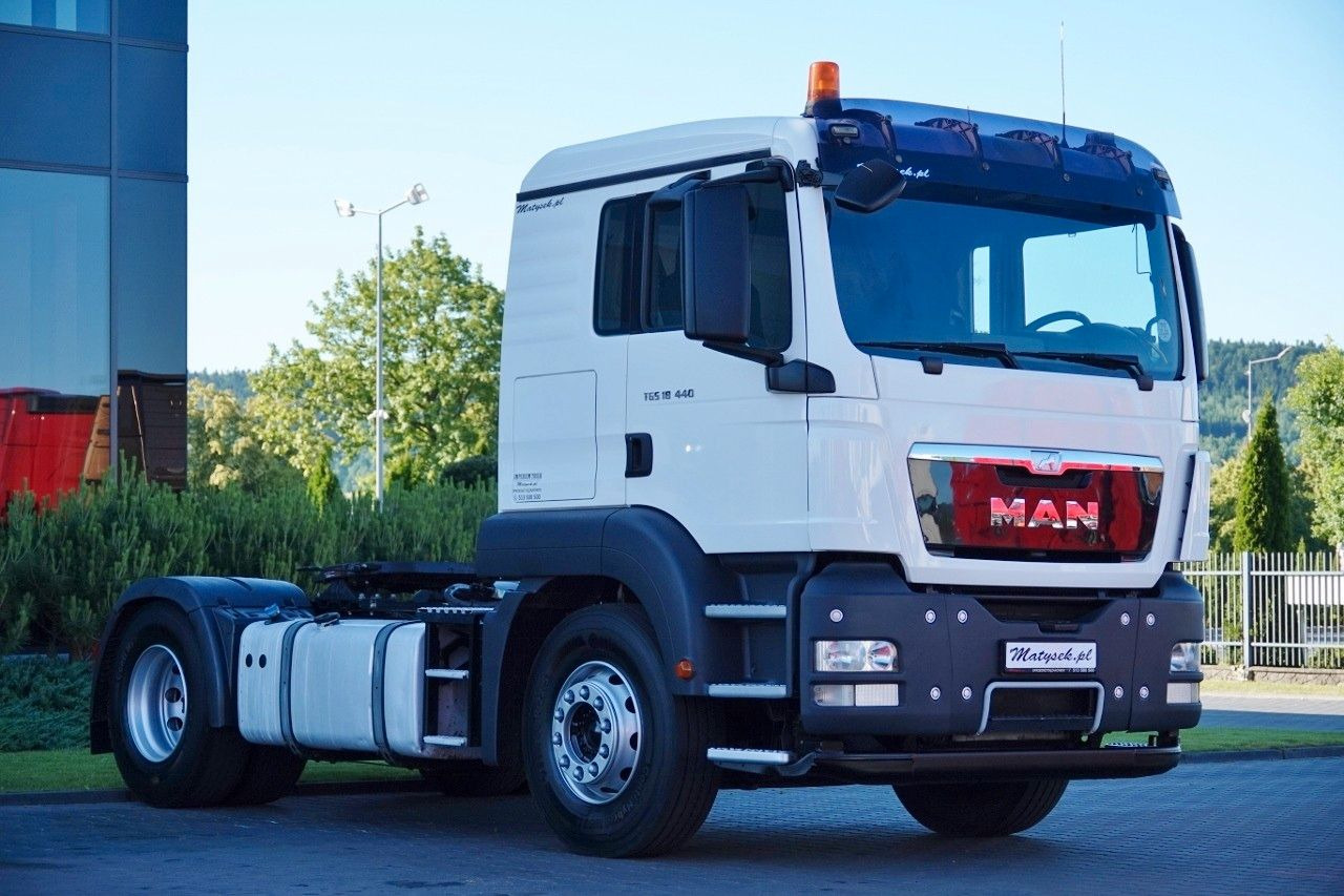MAN TGS 18.440 / HYDRAULIKA / RETARDER / NISKA KABI - Cabeza tractora: foto 2 MAN TGS 18.440 / HYDRAULIKA / RETARDER / NISKA KABI - Cabeza tractora: foto 2