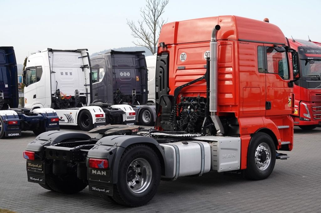 MAN TGX 18.440 / 4x4 / HYDRAULIKA / HYDRODRIVE / EUR MAN TGX 18.440 / 4x4 / HYDRAULIKA / HYDRODRIVE / EUR - Cabeza tractora: foto 5 MAN TGX 18.440 / 4x4 / HYDRAULIKA / HYDRODRIVE / EUR MAN TGX 18.440 / 4x4 / HYDRAULIKA / HYDRODRIVE / EUR - Cabeza tractora: foto 5