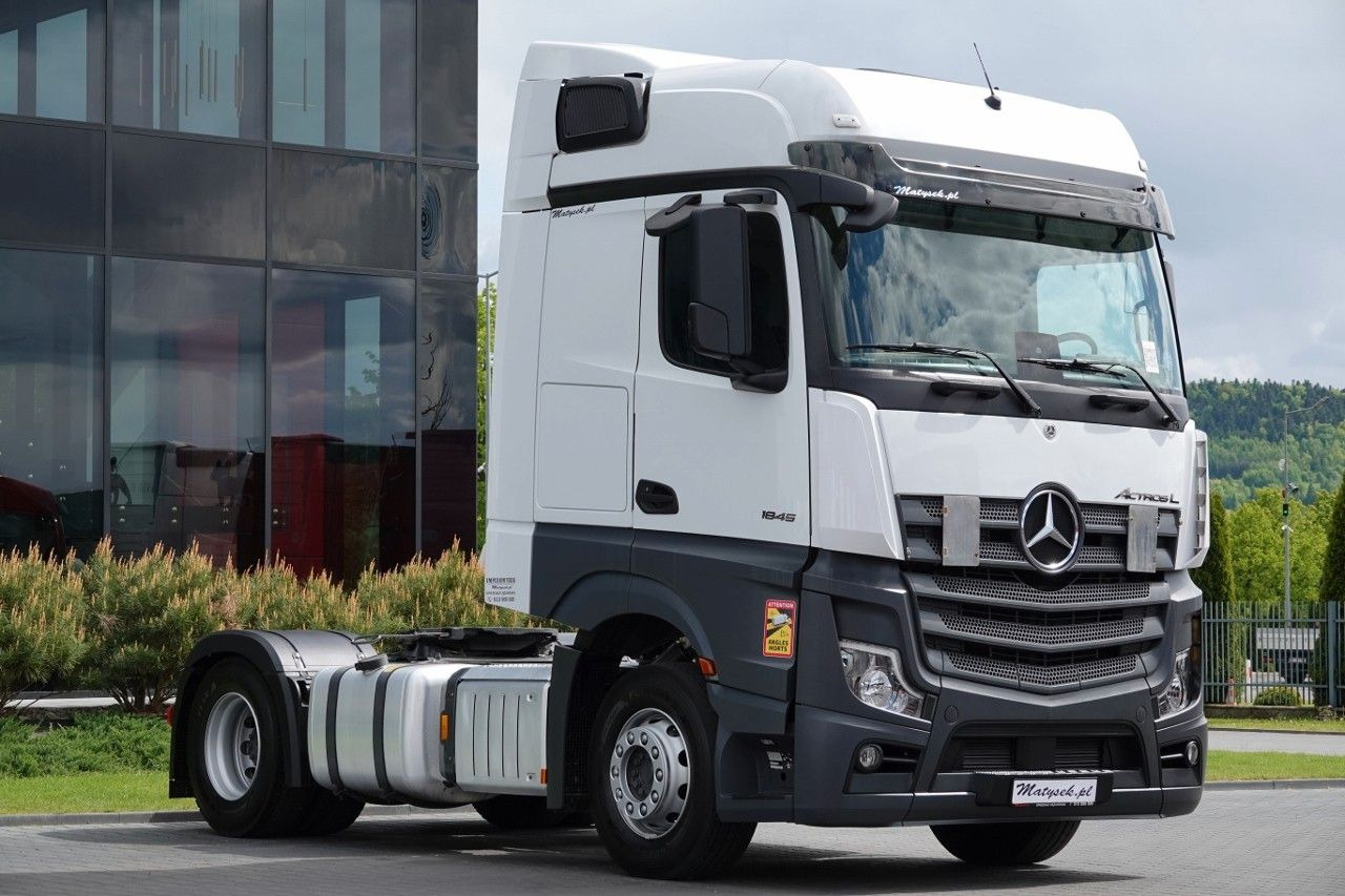Mercedes-Benz ACTROS L 1845 / BIG SPACE / 09.2023 / NA FABRYCZ - Cabeza tractora: foto 2 Mercedes-Benz ACTROS L 1845 / BIG SPACE / 09.2023 / NA FABRYCZ - Cabeza tractora: foto 2