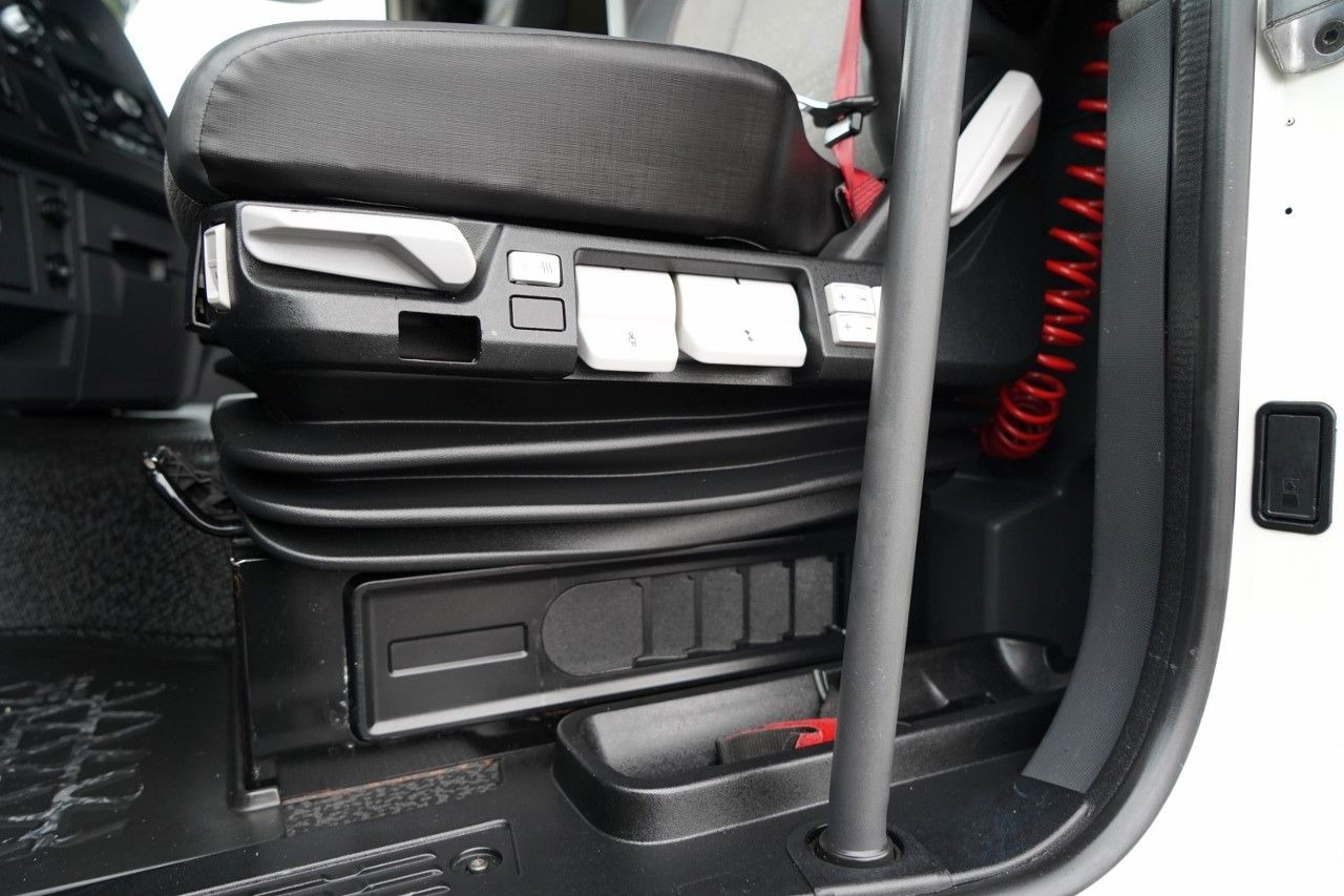 Leasing para  Renault  T 460 / STANDARD / EURO 6 Renault  T 460 / STANDARD / EURO 6: foto 25