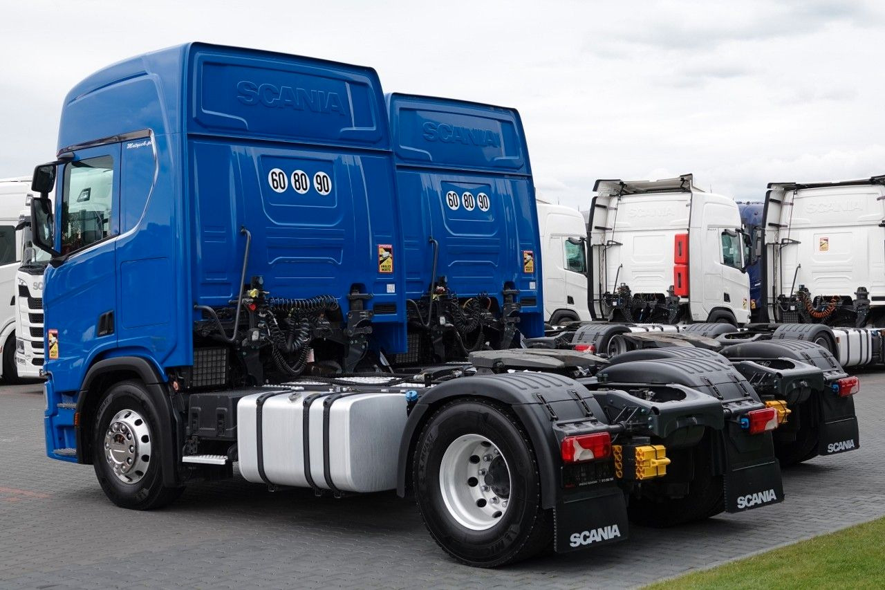Scania R 450 / RETARDER / HYDRAULIKA / ALUFELGI / I-PAR - Cabeza tractora: foto 4 Scania R 450 / RETARDER / HYDRAULIKA / ALUFELGI / I-PAR - Cabeza tractora: foto 4