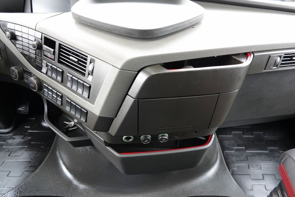 Leasing para Volvo FH 420 / 13 L / PEŁNY ADR / 2017 ROK / LOW CAB Volvo FH 420 / 13 L / PEŁNY ADR / 2017 ROK / LOW CAB Volvo FH 420 / 13 L / PEŁNY ADR / 2017 ROK / LOW CAB Volvo FH 420 / 13 L / PEŁNY ADR / 2017 ROK / LOW CAB: foto 13 Leasing para Volvo FH 420 / 13 L / PEŁNY ADR / 2017 ROK / LOW CAB Volvo FH 420 / 13 L / PEŁNY ADR / 2017 ROK / LOW CAB Volvo FH 420 / 13 L / PEŁNY ADR / 2017 ROK / LOW CAB Volvo FH 420 / 13 L / PEŁNY ADR / 2017 ROK / LOW CAB: foto 13