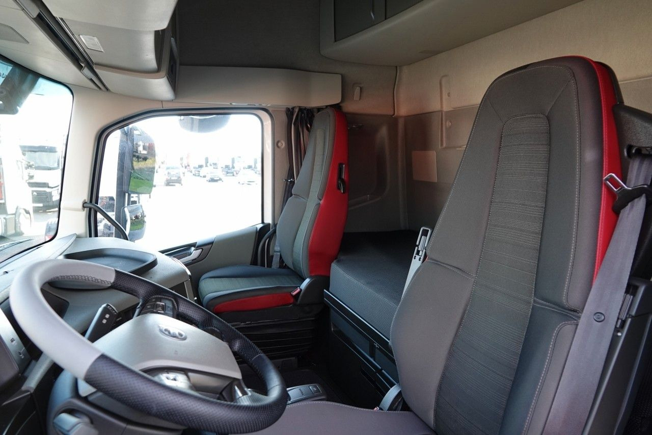 Cabeza tractora Volvo FH 500 / I-PARK COOL / OPONY 100% / PO KONTRAKCI: foto 12