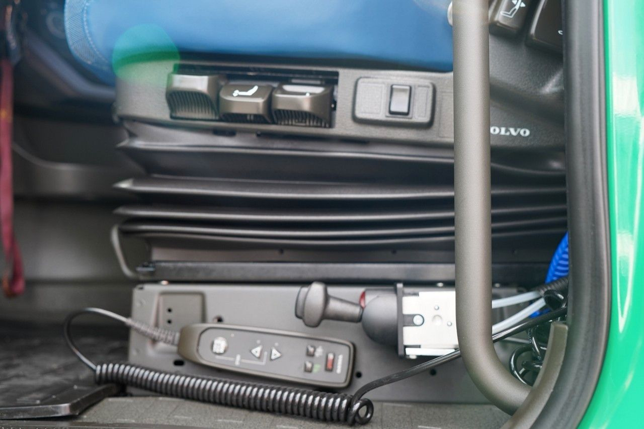 Cabeza tractora Volvo FH 500 / ZESTAW / HYDRAULIKA / RETARDER / I-SAVE: foto 19 Cabeza tractora Volvo FH 500 / ZESTAW / HYDRAULIKA / RETARDER / I-SAVE: foto 19