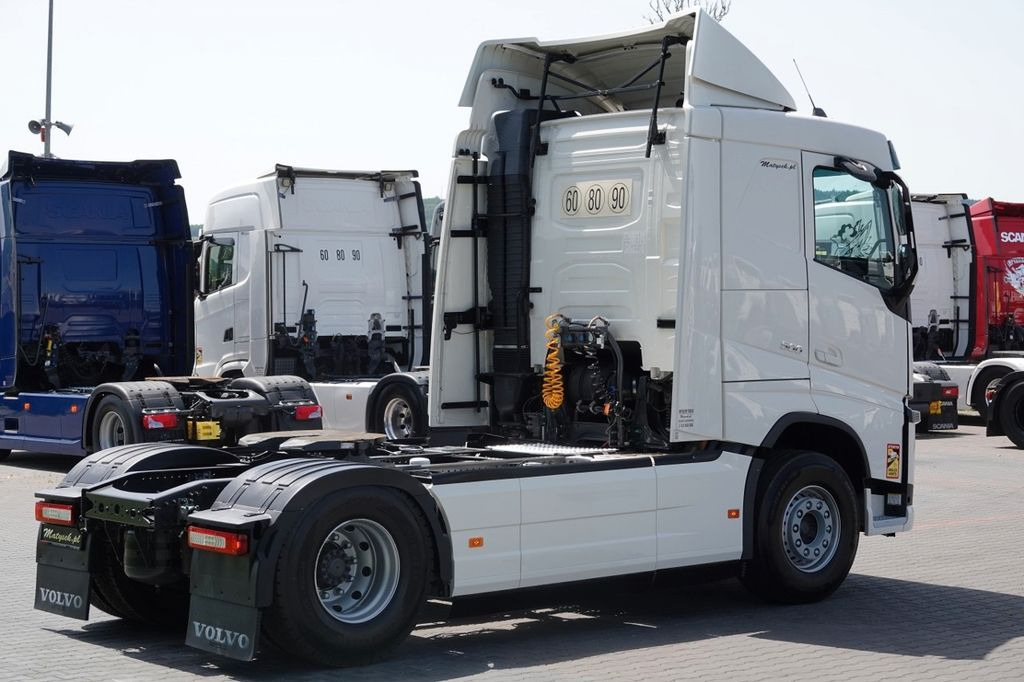 Volvo FH500 / I-FH 500/ NISKA KABINA / SPROWADZONY / E Volvo FH500 / I-FH 500/ NISKA KABINA / SPROWADZONY / E - Cabeza tractora: foto 5 Volvo FH500 / I-FH 500/ NISKA KABINA / SPROWADZONY / E Volvo FH500 / I-FH 500/ NISKA KABINA / SPROWADZONY / E - Cabeza tractora: foto 5