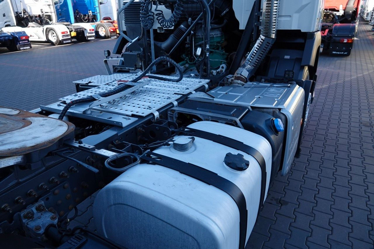Cabeza tractora Volvo FMX 420 / 13 LITROWY / NISKA KABINA / SPROWADZON: foto 10