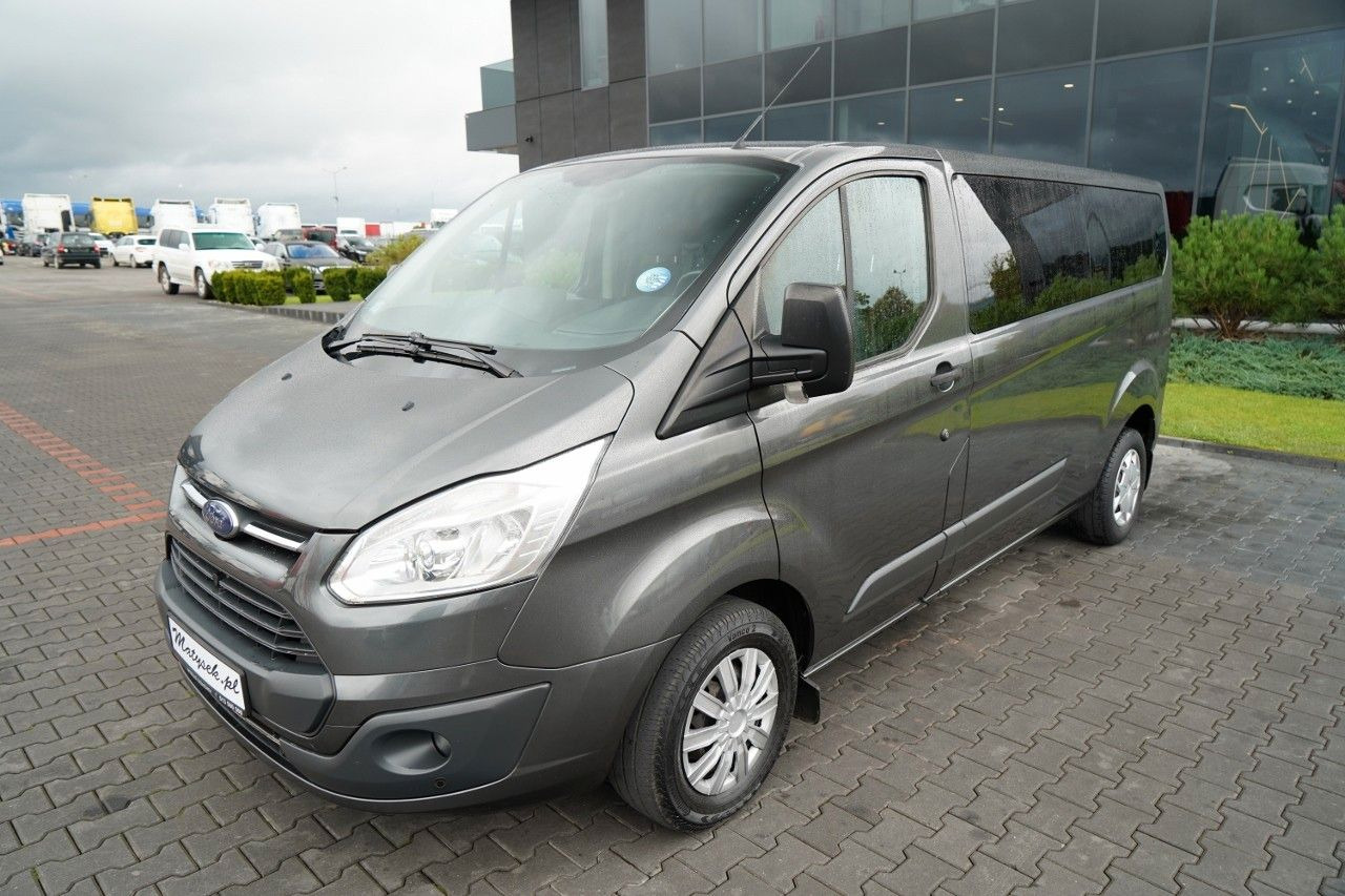 Ford TRANSIT / 9 MIEJSC / MANUAL / POLSKI SALON / PO - Furgoneta de pasajeros: foto 5 Ford TRANSIT / 9 MIEJSC / MANUAL / POLSKI SALON / PO - Furgoneta de pasajeros: foto 5