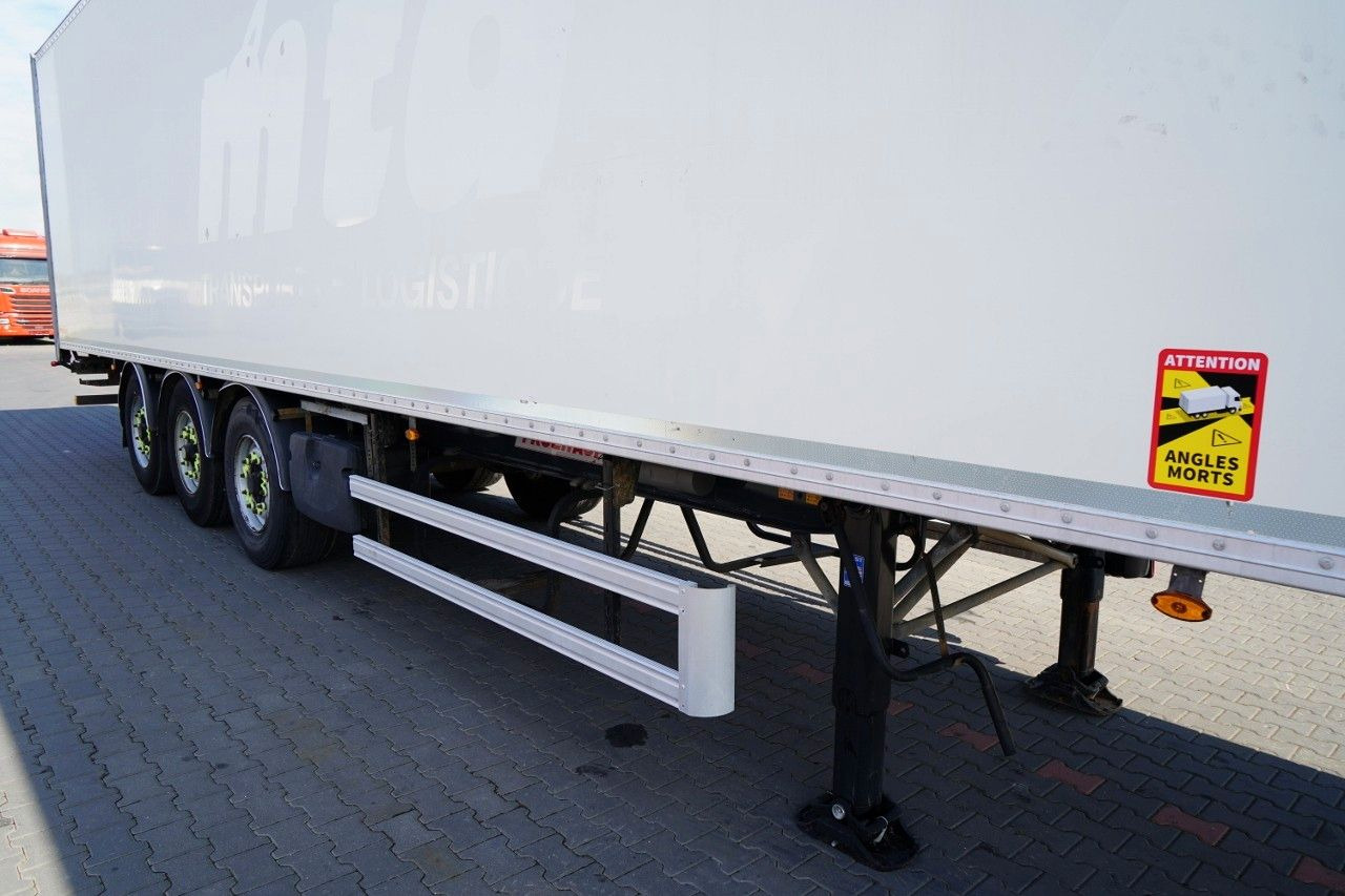 Frühauf IZOTERMA / KONTENER / KOFFER / BARDZO MOCNA POD - Semirremolque frigorífico: foto 4 Frühauf IZOTERMA / KONTENER / KOFFER / BARDZO MOCNA POD - Semirremolque frigorífico: foto 4