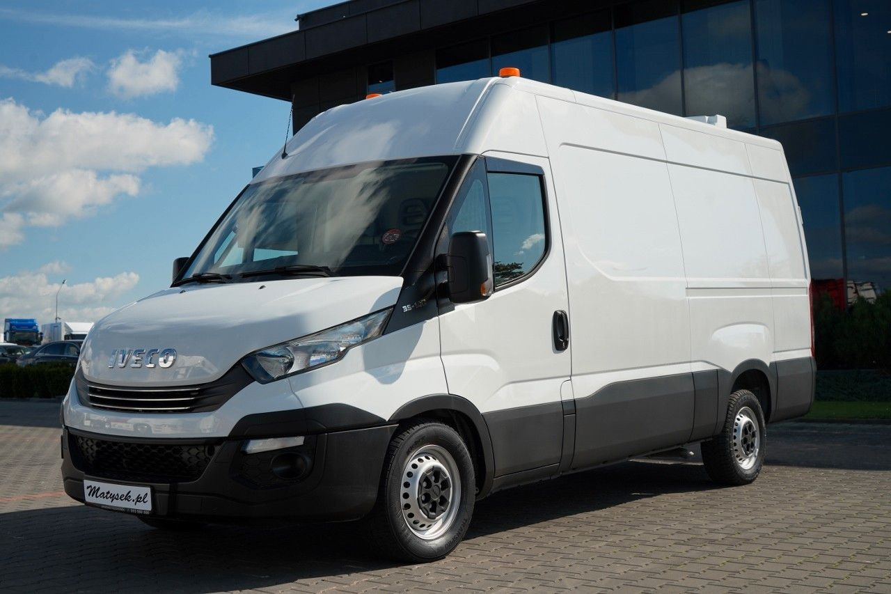 Iveco DAILY 35-140 / BLASZAK / ZABUDOWA WARSZTATOWA / - Furgón: foto 1 Iveco DAILY 35-140 / BLASZAK / ZABUDOWA WARSZTATOWA / - Furgón: foto 1