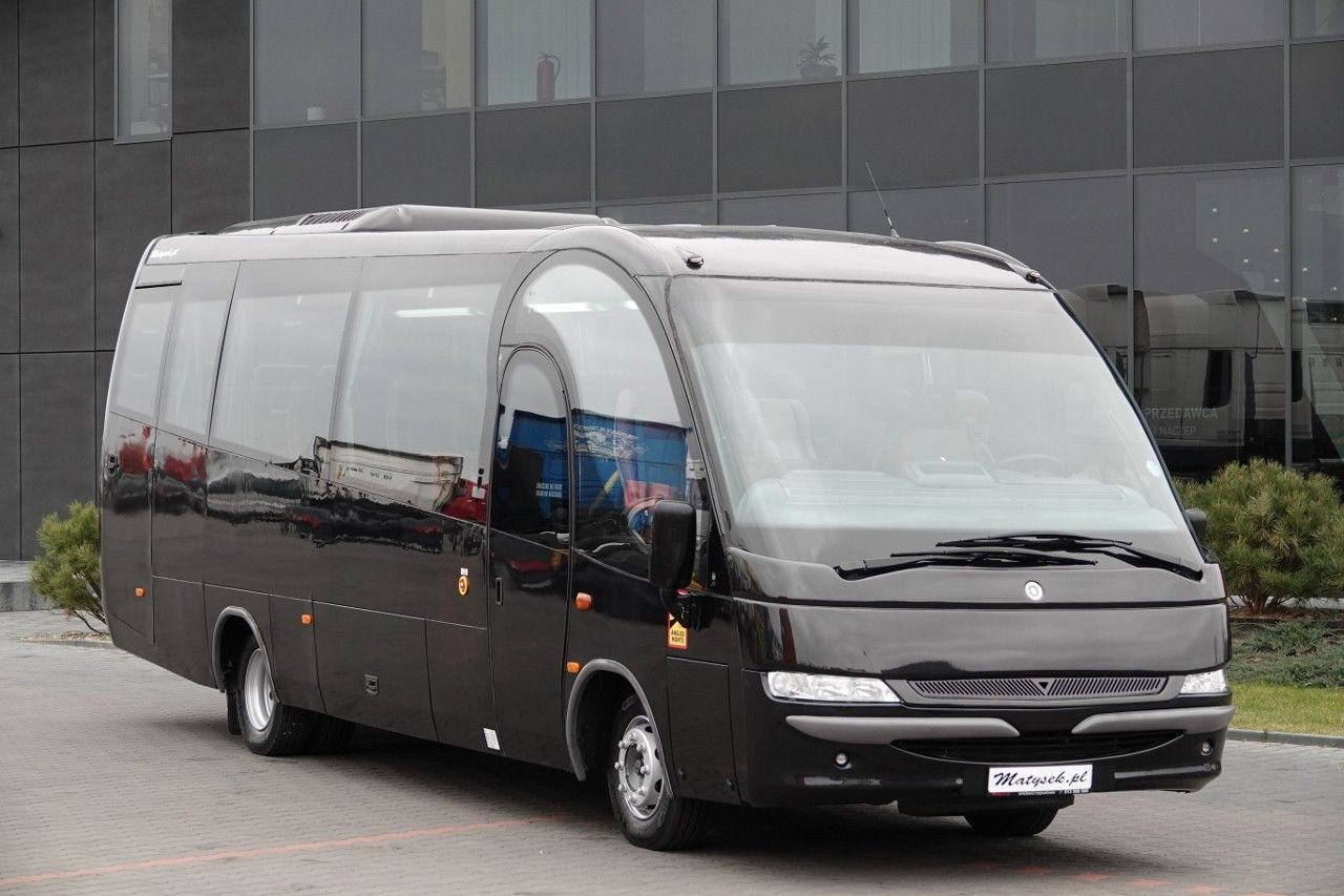 Iveco MAGO - 2 / AUTOBUS PODMIEJSKI / 37 MIEJSC / KLIM - Autobús suburbano: foto 1 Iveco MAGO - 2 / AUTOBUS PODMIEJSKI / 37 MIEJSC / KLIM - Autobús suburbano: foto 1