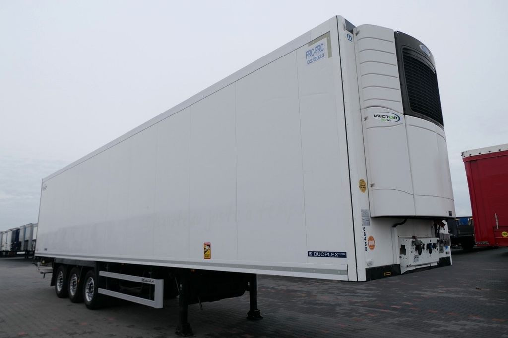 Krone KKRONE / CHŁODNIA / CARRIER VECTOR 1950 MT / BI Krone KKRONE / CHŁODNIA / CARRIER VECTOR 1950 MT / BI - Semirremolque frigorífico: foto 5 Krone KKRONE / CHŁODNIA / CARRIER VECTOR 1950 MT / BI Krone KKRONE / CHŁODNIA / CARRIER VECTOR 1950 MT / BI - Semirremolque frigorífico: foto 5