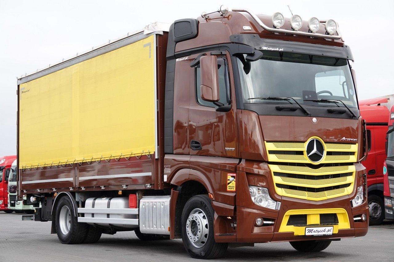 Mercedes-Benz ACTROS 1845 / 4X2 / SOLÓWKA / BURTO-FIRANKA 6,5M - Camión lona: foto 4 Mercedes-Benz ACTROS 1845 / 4X2 / SOLÓWKA / BURTO-FIRANKA 6,5M - Camión lona: foto 4