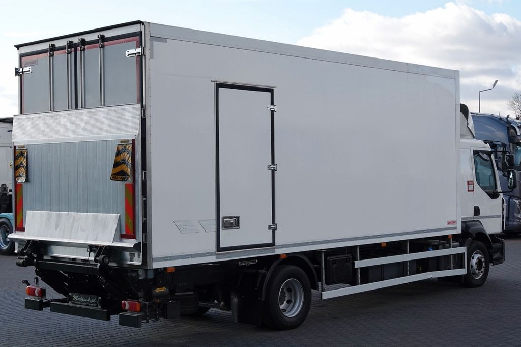 Renault D 250 / CHŁODNIA - 6,7 m / THERMO KING T 600R / - Camión frigorífico: foto 4 Renault D 250 / CHŁODNIA - 6,7 m / THERMO KING T 600R / - Camión frigorífico: foto 4