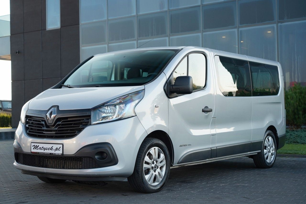 Renault TRAFIC 125 DCI / BUS / 9 MIEJSC / 2017 ROK / PO - Furgoneta de pasajeros: foto 1 Renault TRAFIC 125 DCI / BUS / 9 MIEJSC / 2017 ROK / PO - Furgoneta de pasajeros: foto 1