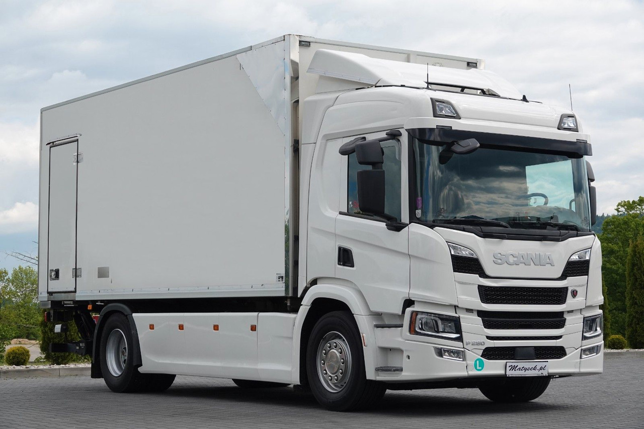 Scania P 280 / 4x2 / CHŁODNIA -6,2 M / AGREGAT FRIGO BL - Camión caja cerrada: foto 5 Scania P 280 / 4x2 / CHŁODNIA -6,2 M / AGREGAT FRIGO BL - Camión caja cerrada: foto 5