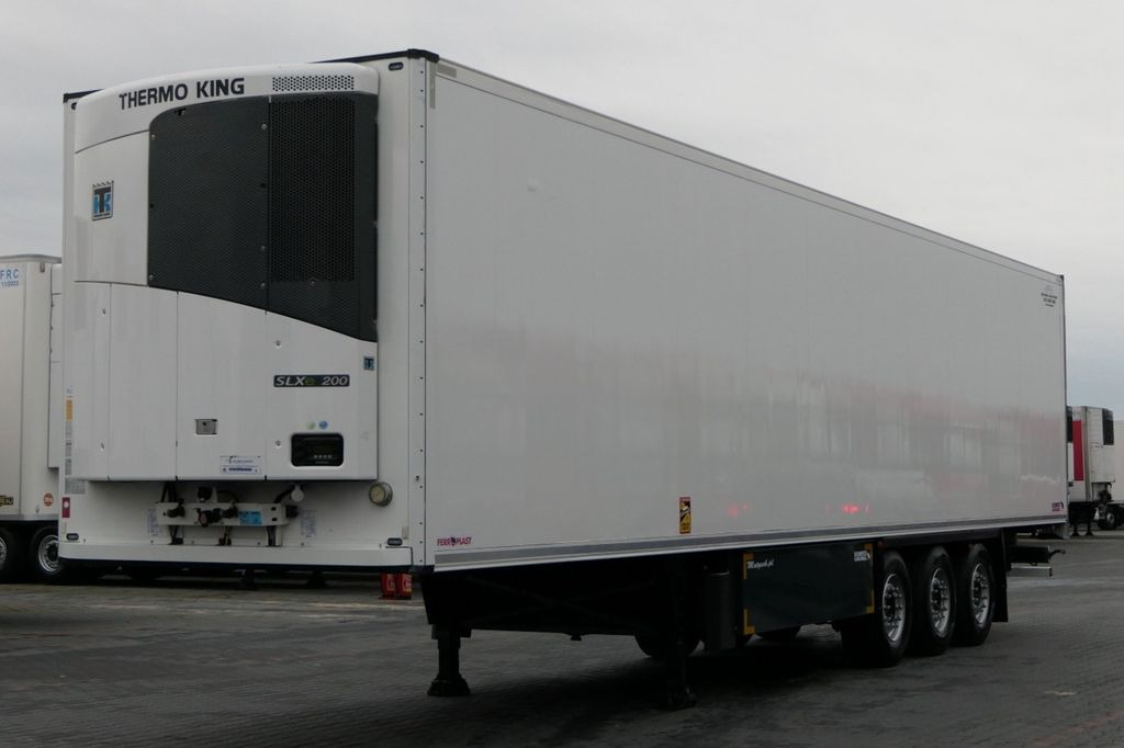 Schmitz Cargobull REFRIDGERATOR / THERMO KING SLX 200/PALLET BOX/ - Semirremolque frigorífico: foto 1 Schmitz Cargobull REFRIDGERATOR / THERMO KING SLX 200/PALLET BOX/ - Semirremolque frigorífico: foto 1