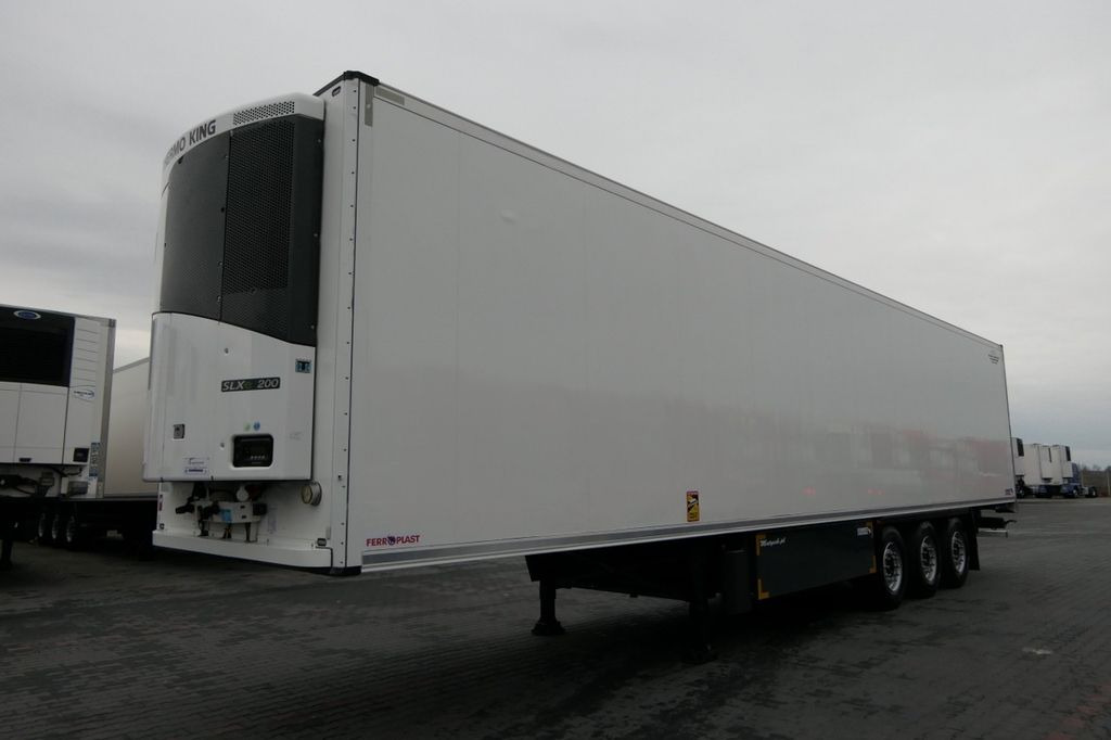 Schmitz Cargobull REFRIDGERATOR / THERMO KING SLX 200/PALLET BOX/ - Semirremolque frigorífico: foto 2 Schmitz Cargobull REFRIDGERATOR / THERMO KING SLX 200/PALLET BOX/ - Semirremolque frigorífico: foto 2